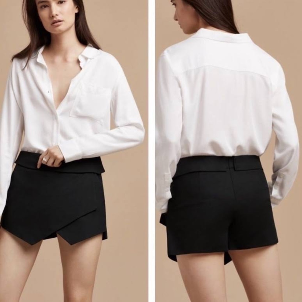 Aritzia Talula Black Skort